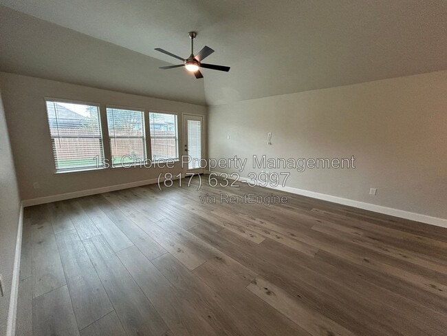 Building Photo - 6340 Battle Mountain Trl