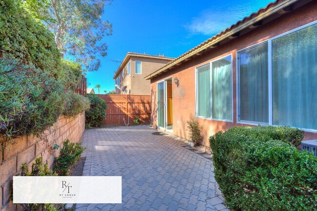 Building Photo - 3879 Bella Villagio Ave