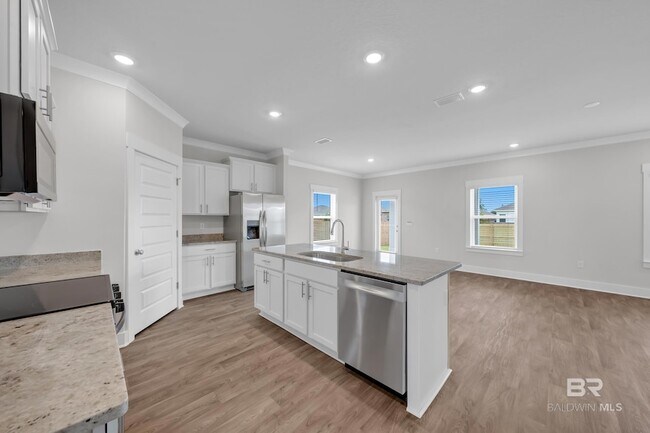 Building Photo - 8984 Chabo Cir