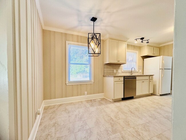 Building Photo - Beautiful 2BR Butner Home