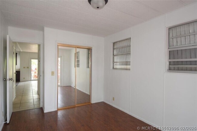 Building Photo - 8608 SW 17th St