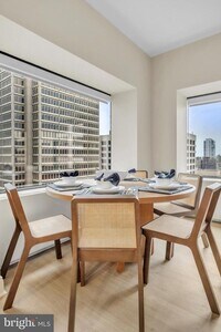 Building Photo - 1801 Market St