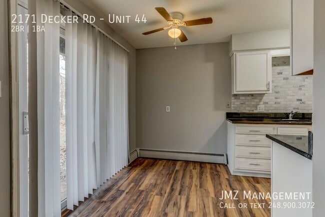 Building Photo - 2171 Decker Rd