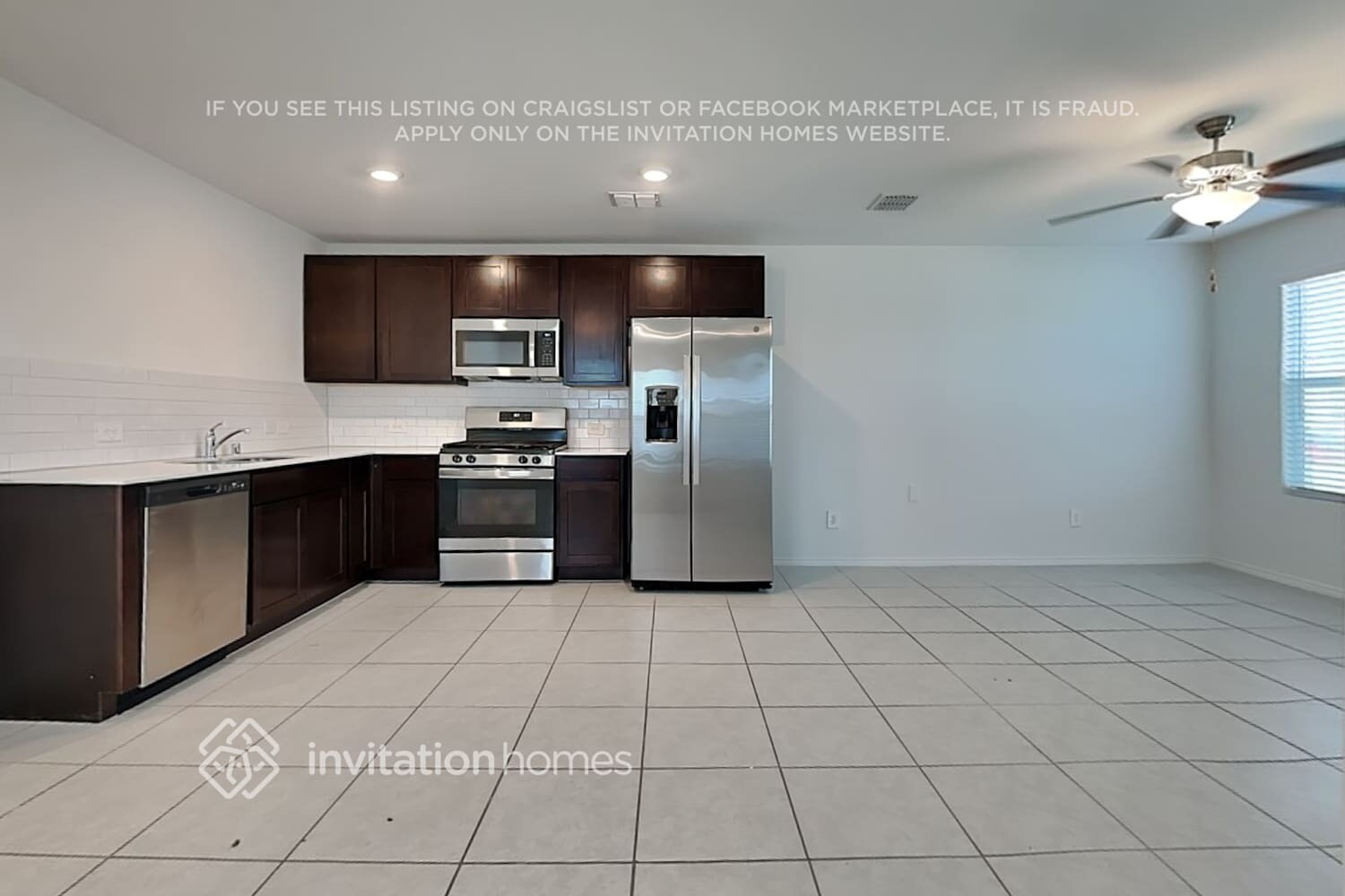 Building Photo - 3018 Wallace Wls Ct
