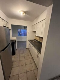 Building Photo - 24 McLaughlin Ave