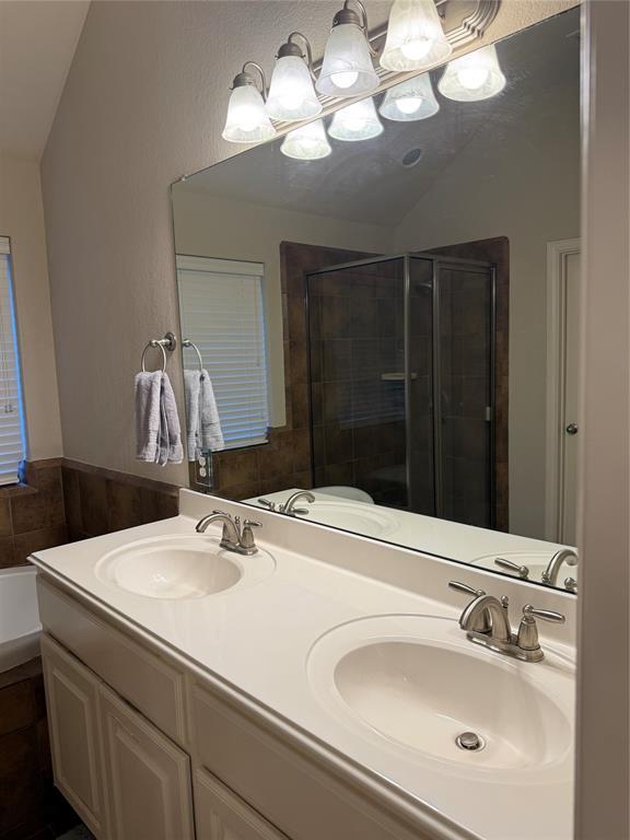 Building Photo - 14407 Andrews Ridge Ln