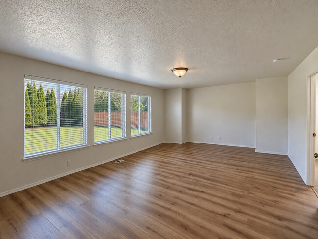 Building Photo - 2856 W Lost Rapids Dr