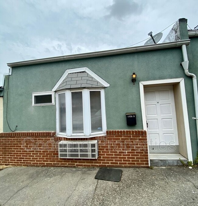 Primary Photo - 1436 Light St