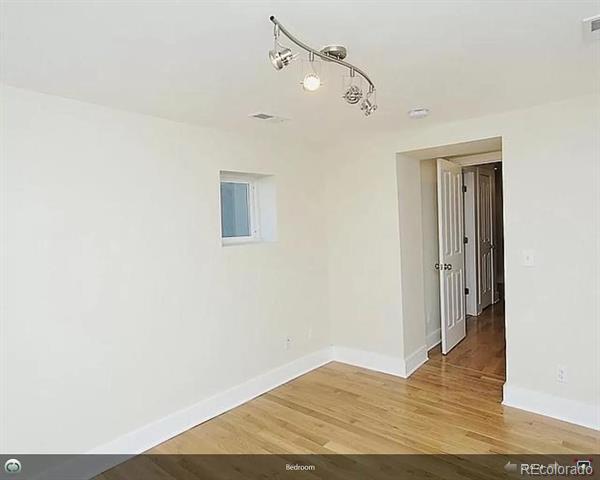 Building Photo - 3217 Lawrence St