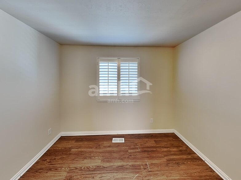 Building Photo - 8671 S Dove Meadows Ln