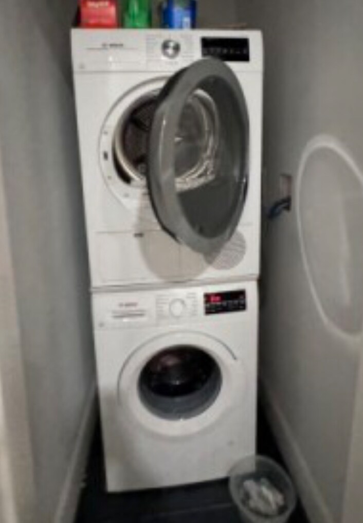 Building Photo - 115 Jersey St