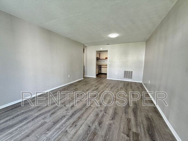 Building Photo - 4151 S Semoran Blvd