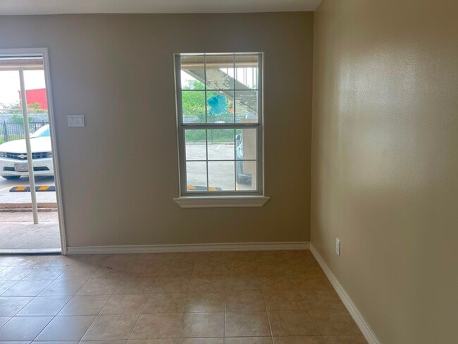 Building Photo - 4018 San Agustin Ave