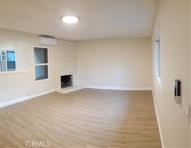 Building Photo - 2042 Evergreen St