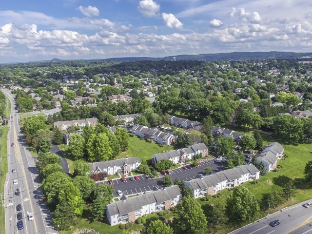 Aerial View - Victoria Crossing Apartments