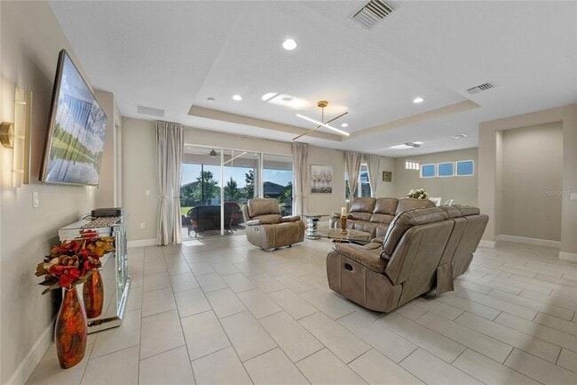 Building Photo - 452 Wedgeworth Ln