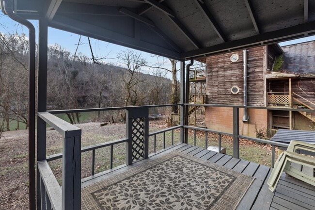 Building Photo - 1494 Amster Grove Rd