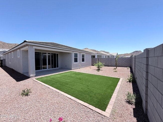 Building Photo - 6999 W Pinnacle Vista Dr