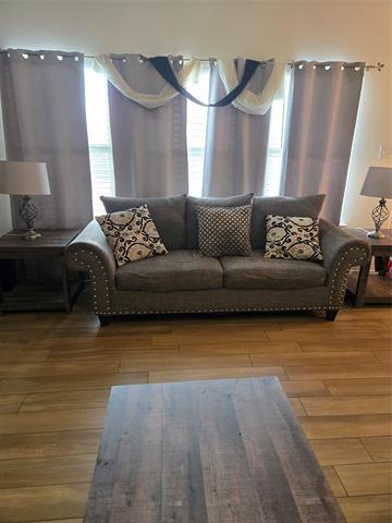 Building Photo - 107 Kennedy Dr