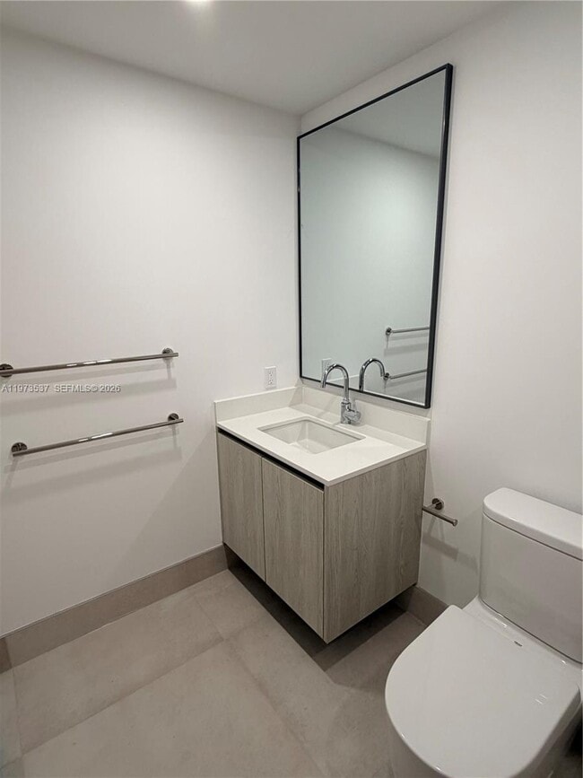 Building Photo - 9201 E Bay Harbor Dr