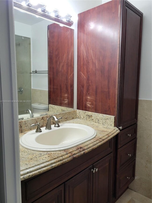 Building Photo - 7003 Crown Gate Ct