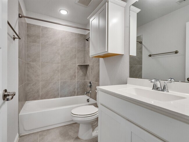 Building Photo - 85 Fermata Ln