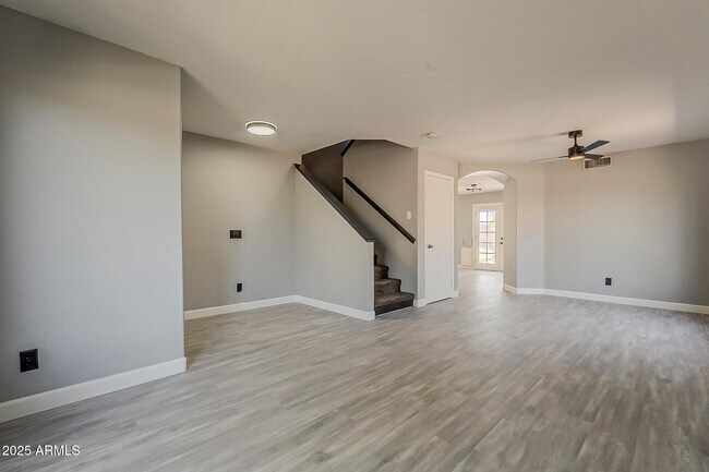 Building Photo - 21928 N Braden Rd