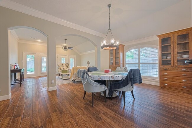 Building Photo - 17 Peach Tree Ct