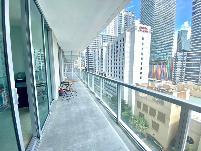 Building Photo - 79 SW 12th St