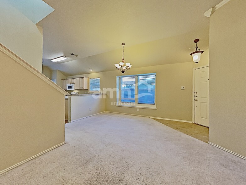 Building Photo - 1637 Myrtle Dr