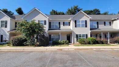 Building Photo - 3 Bed, 2 Bath Townhome in Mauldin is Avail...
