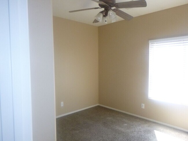Building Photo - Great 4 bdrm in Johnson Ranch-San Tan Valley