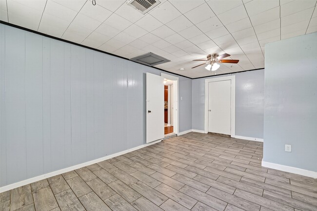 Building Photo - 3918 Tavenor Ln