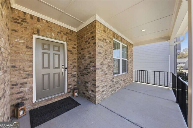 Building Photo - 3939 Alderstone Dr