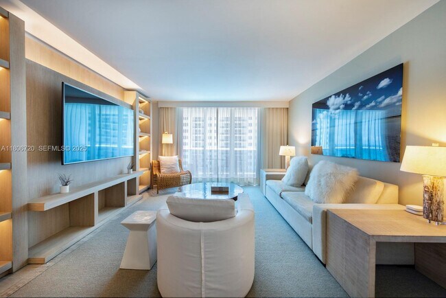 Building Photo - 102 24th St