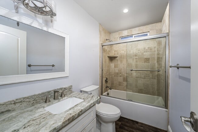 Building Photo - "Turnkey and Fully Remodeled Beachside Retreat with Cozy Fireplace & Modern Amenities in Newport ...