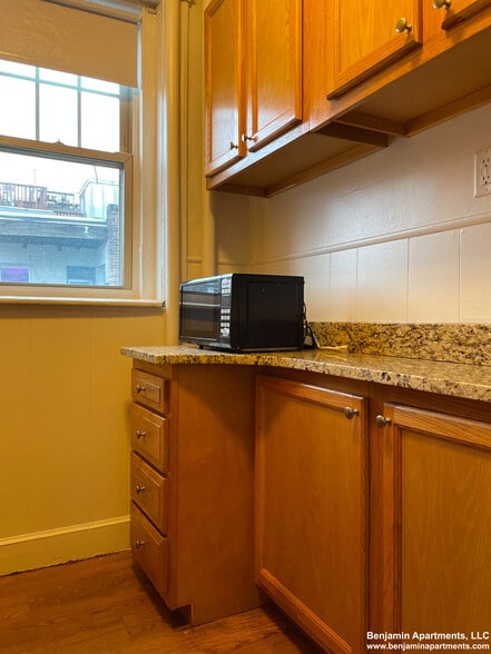 Building Photo - 1788 Beacon St