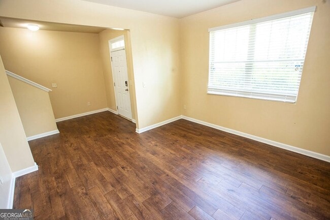 Building Photo - 141 Westin Way