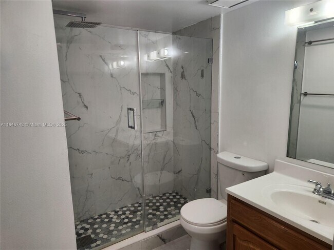 Building Photo - 8335 SW 152nd Ave