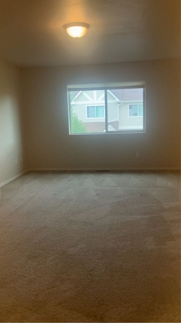 Building Photo - 1306 Kremer Dr
