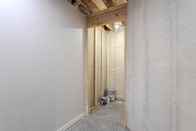 Building Photo - 3504 Green Pastures Ln