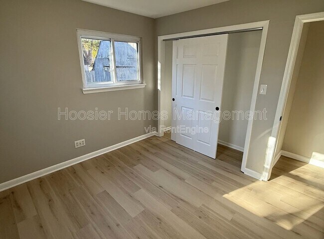 Building Photo - 1412 Wolf Ct