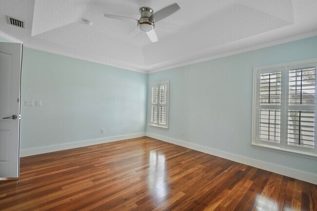 Building Photo - 299 N Ocean Trace Rd
