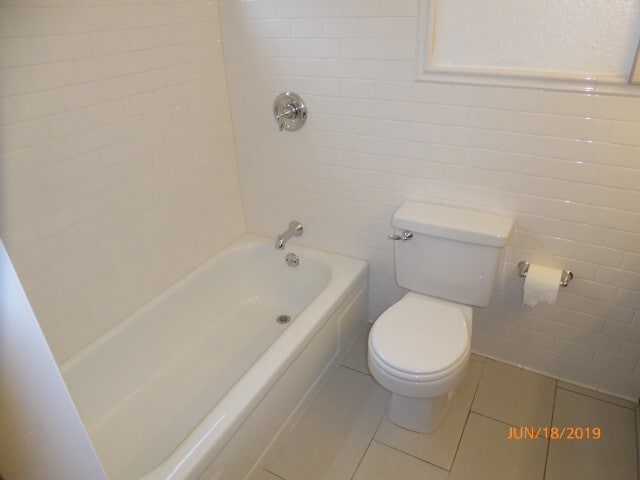 Building Photo - Remodeled 2 Bed 1.75 Bath Condo in Capitol...