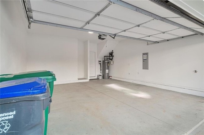 Building Photo - 1115 Larkin Dr