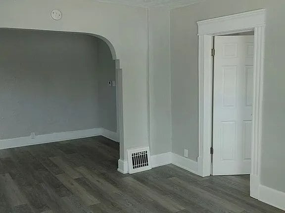 Building Photo - 3202 Caledonia St