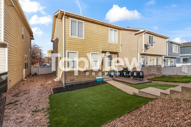 Building Photo - 2259 Falkirk Dr