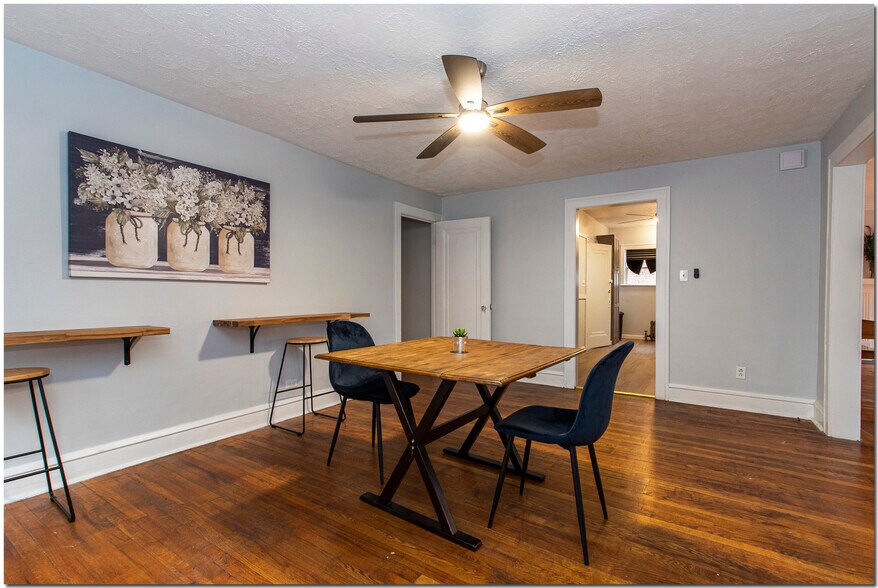 Dining room - 3377 Sutton Rd
