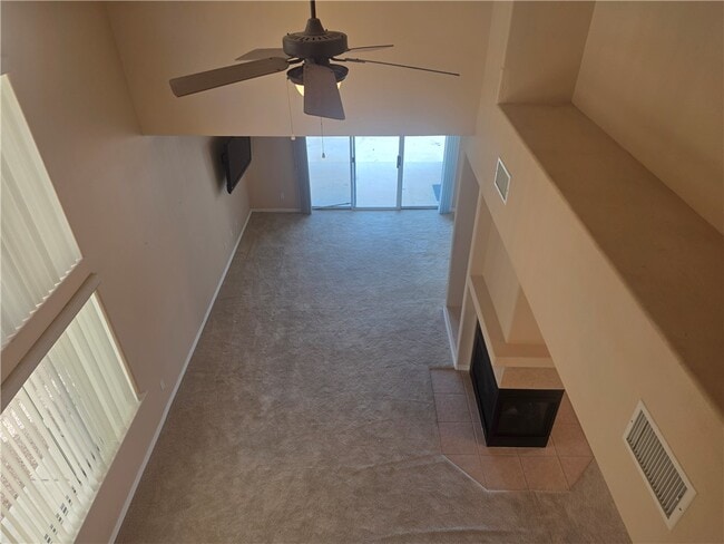 Building Photo - 1825 E Shore Villas Dr