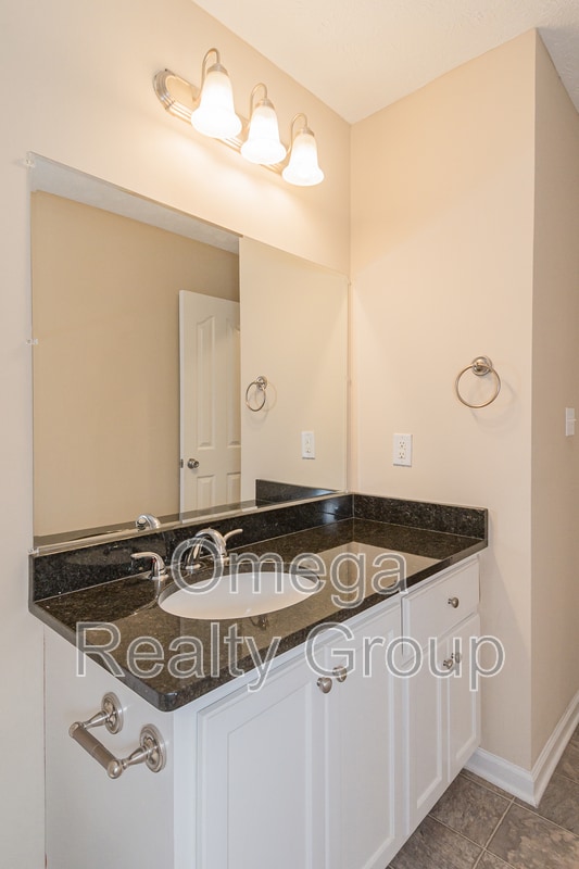 Building Photo - 614 River Birch Dr